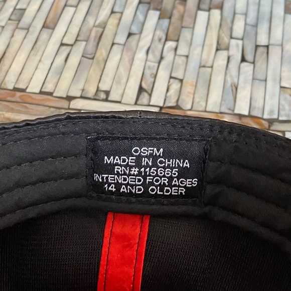 DC comics hat - Picture 5 of 9